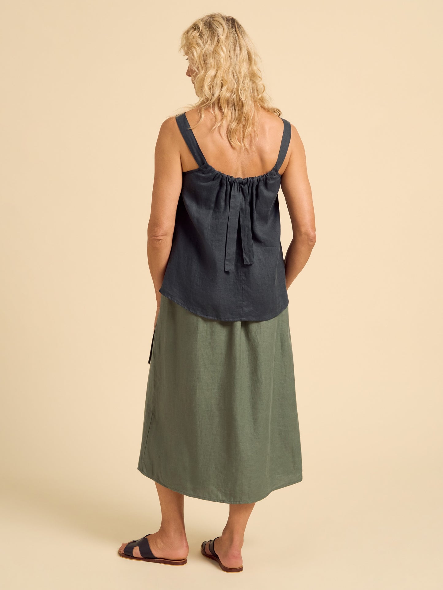 Soella French Linen Top Charcoal