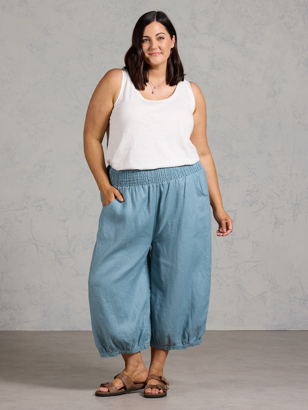 Marrakech French Linen Cropped Pants Tahiti Blue